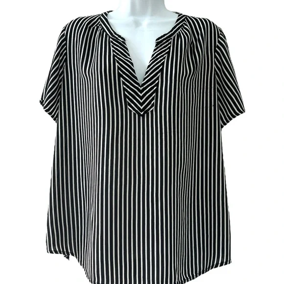 Old Navy Black and White Dolman Sleeve Blouse - Picture 1 of 13